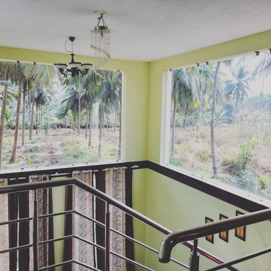 The Big Pineapple Estate Villa อูดุปปี ภายนอก รูปภาพ
